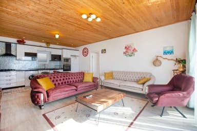 Villa Pınar Korunaklı Havuz 98