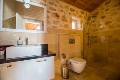 Villa Sude Korunaklı Havuz 91