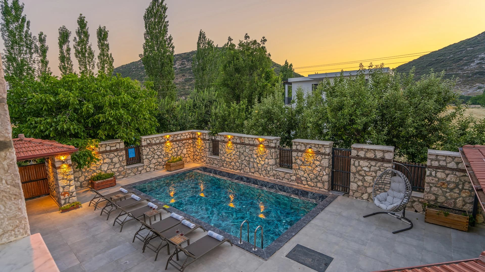 Villa Şah Bezirgan 33