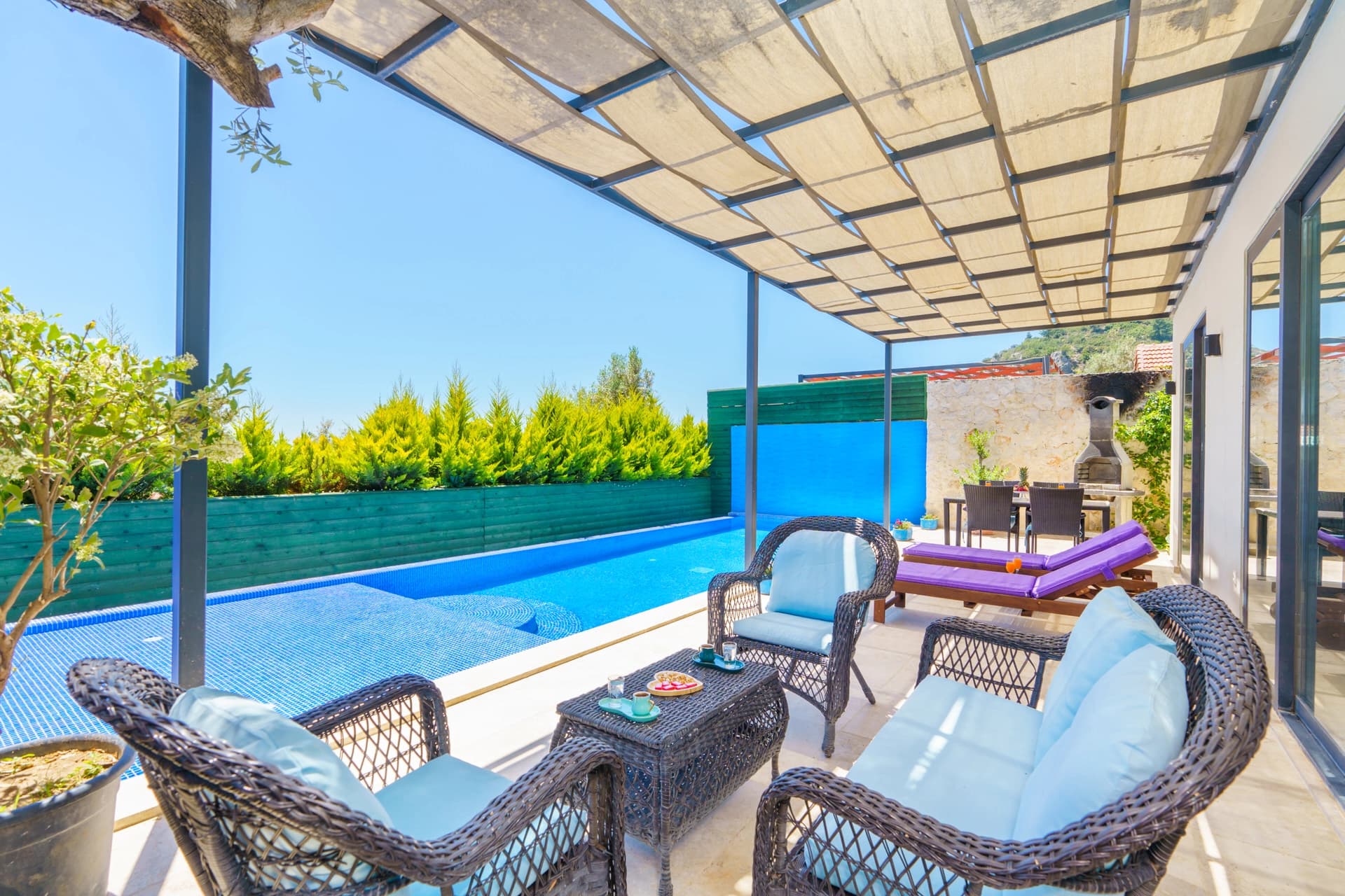 Villa Leonardo Korunaklı Havuz 73