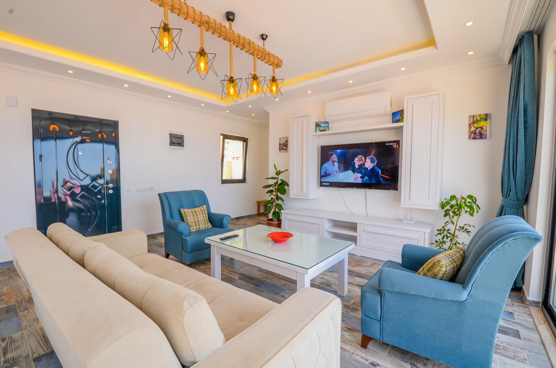 Villa Neco Korunaklı Havuz 11