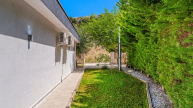 Villa Neco Korunaklı Havuz 63