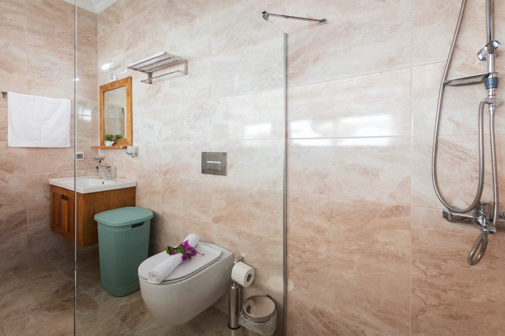 Villa Aklar Korunaklı Havuz 10