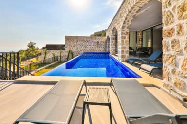 Villa Royal Hills 8 İslamlar 57