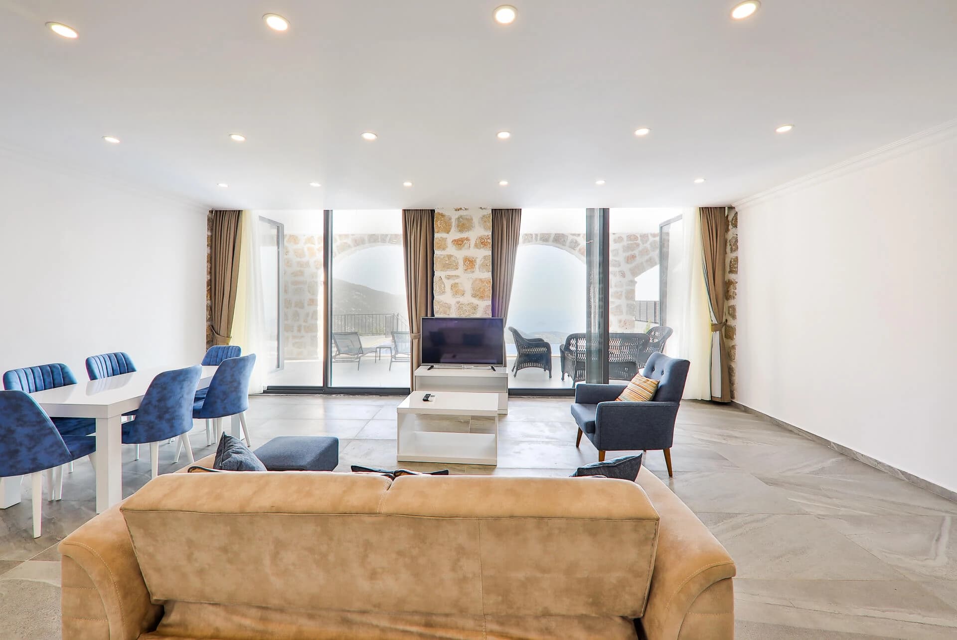 Villa Royal Hills 8 İslamlar 37