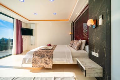 Villa Hyperion Korunaklı Havuz 27