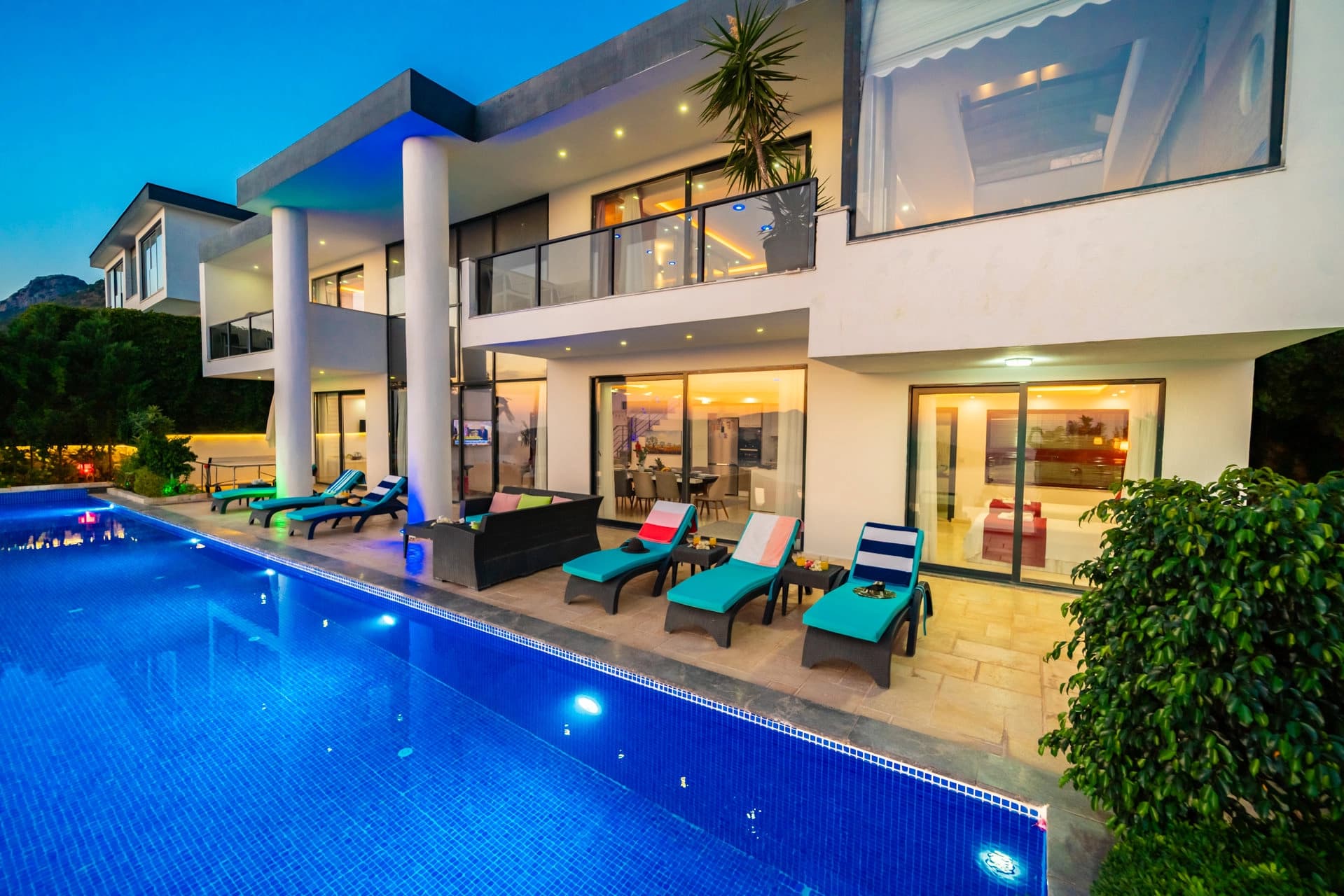 Villa Hyperion Korunaklı Havuz 11