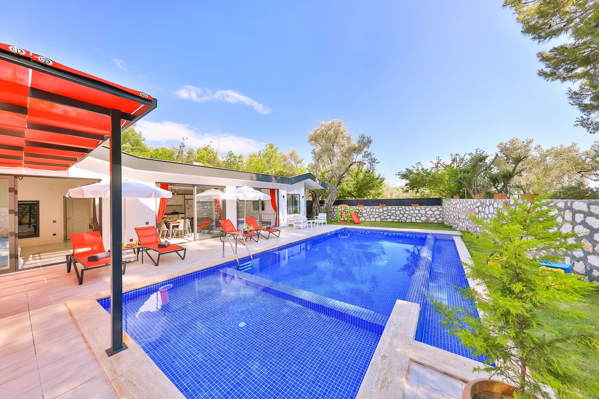 Villa Çilek Üzümlü 21