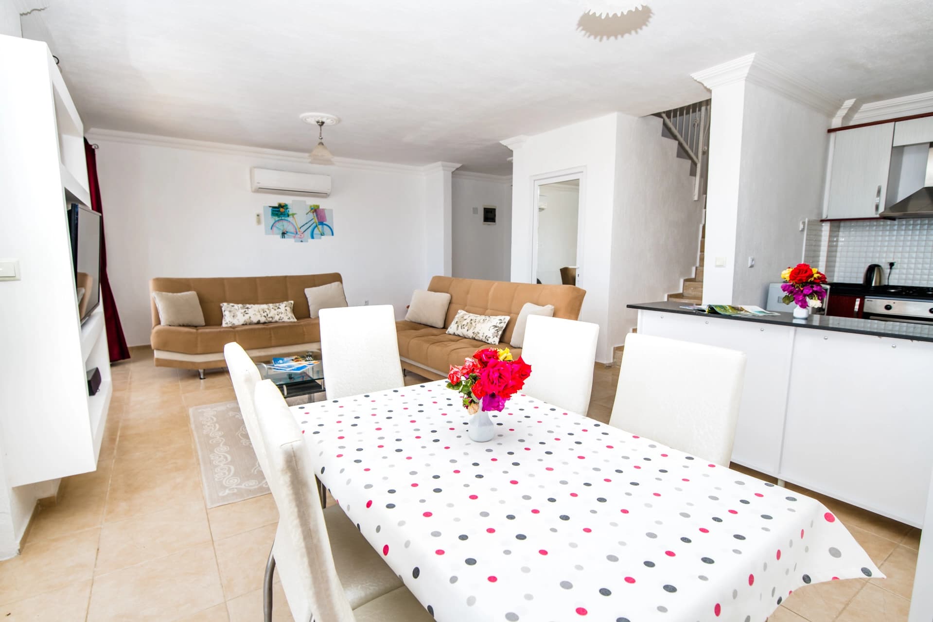 Villa Bembeyaz Özel Havuzlu 11