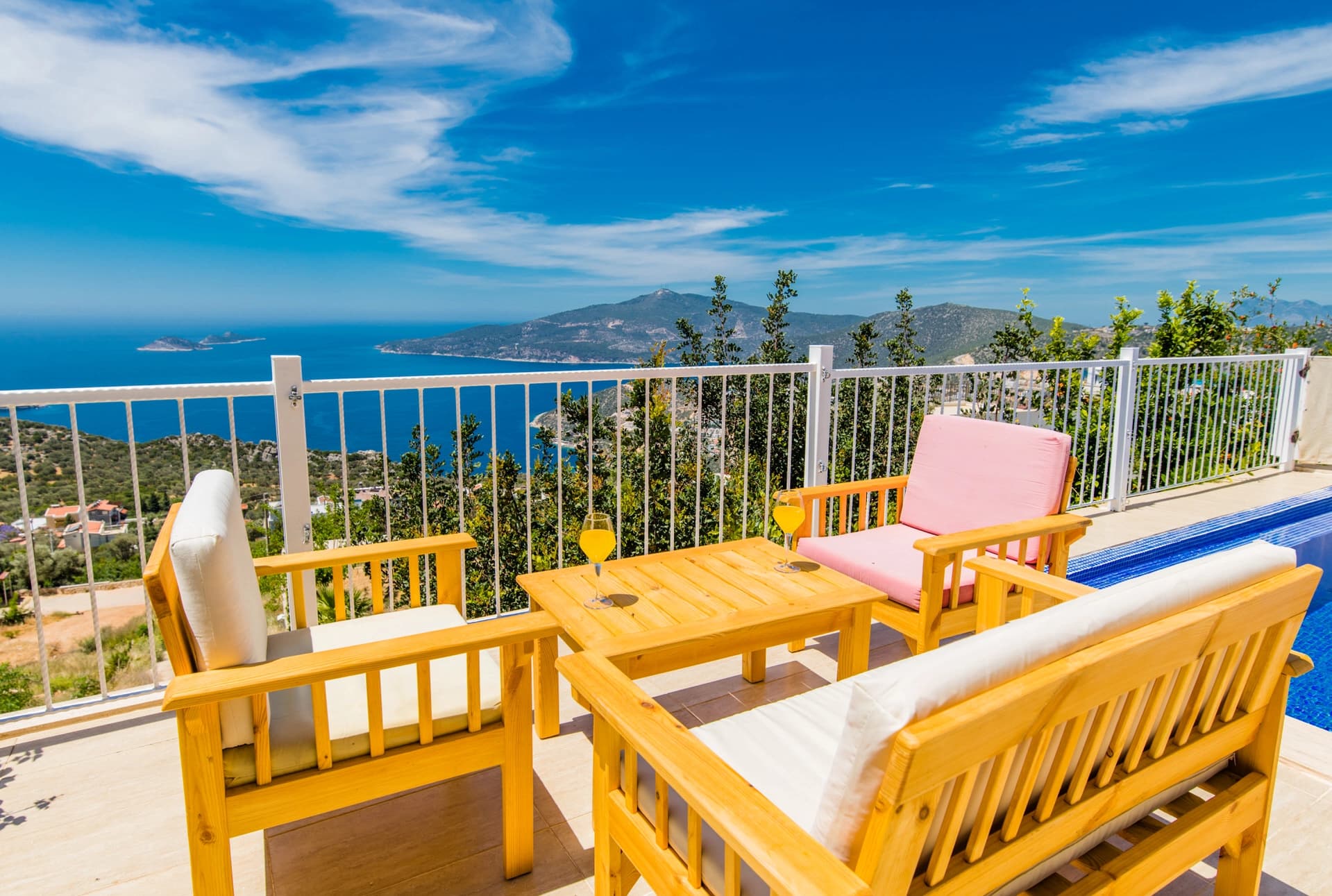 Villa Bembeyaz Özel Havuzlu 73