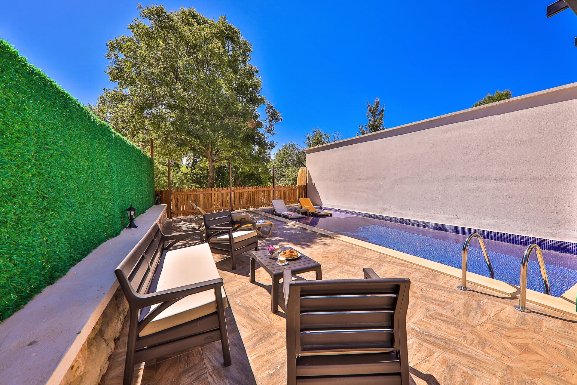 Villa Yiğit Kaş Korunaklı Havuz 46