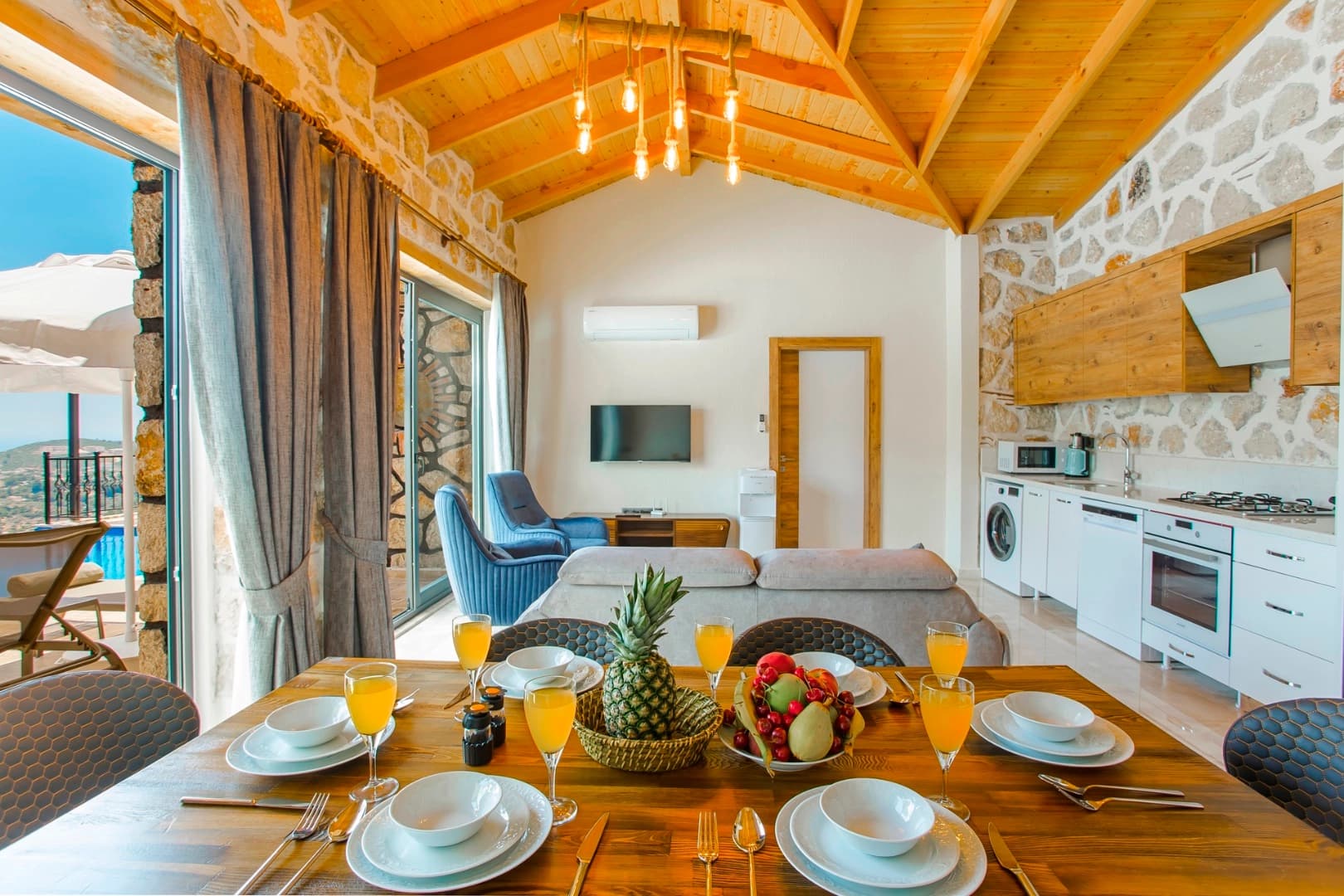 Villa Aleyna Korunaklı Havuz 37