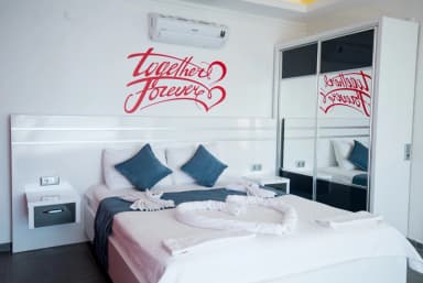 Villa Romeo Korunaklı Havuz 36