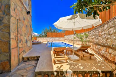 Villa Sarı Kaş Korunaklı Havuz 25