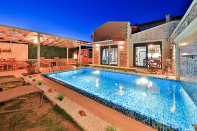 Villa Kaş Sakura Korunaklı Havuz 27