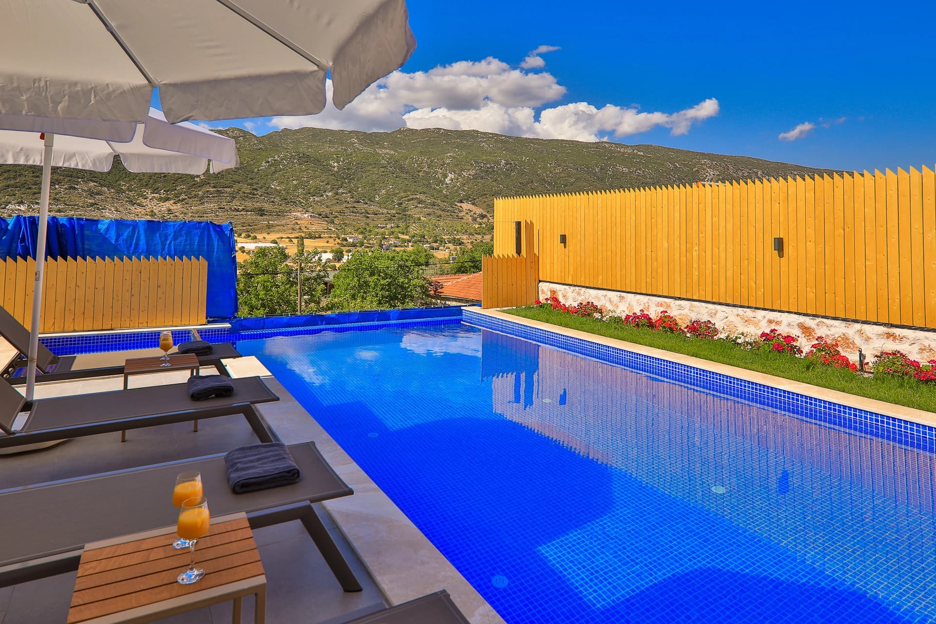 Villa Kalisto Korunaklı Havuz 72