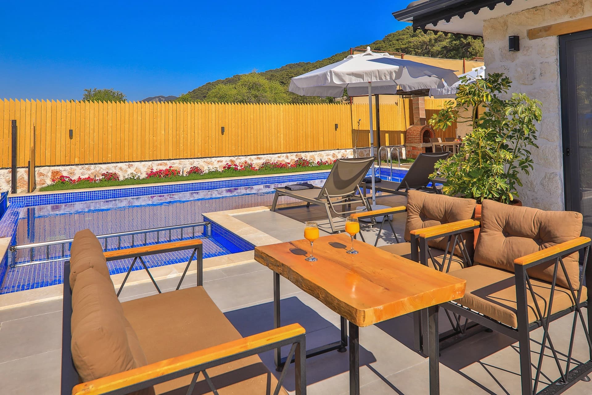 Villa Kalisto Korunaklı Havuz 10