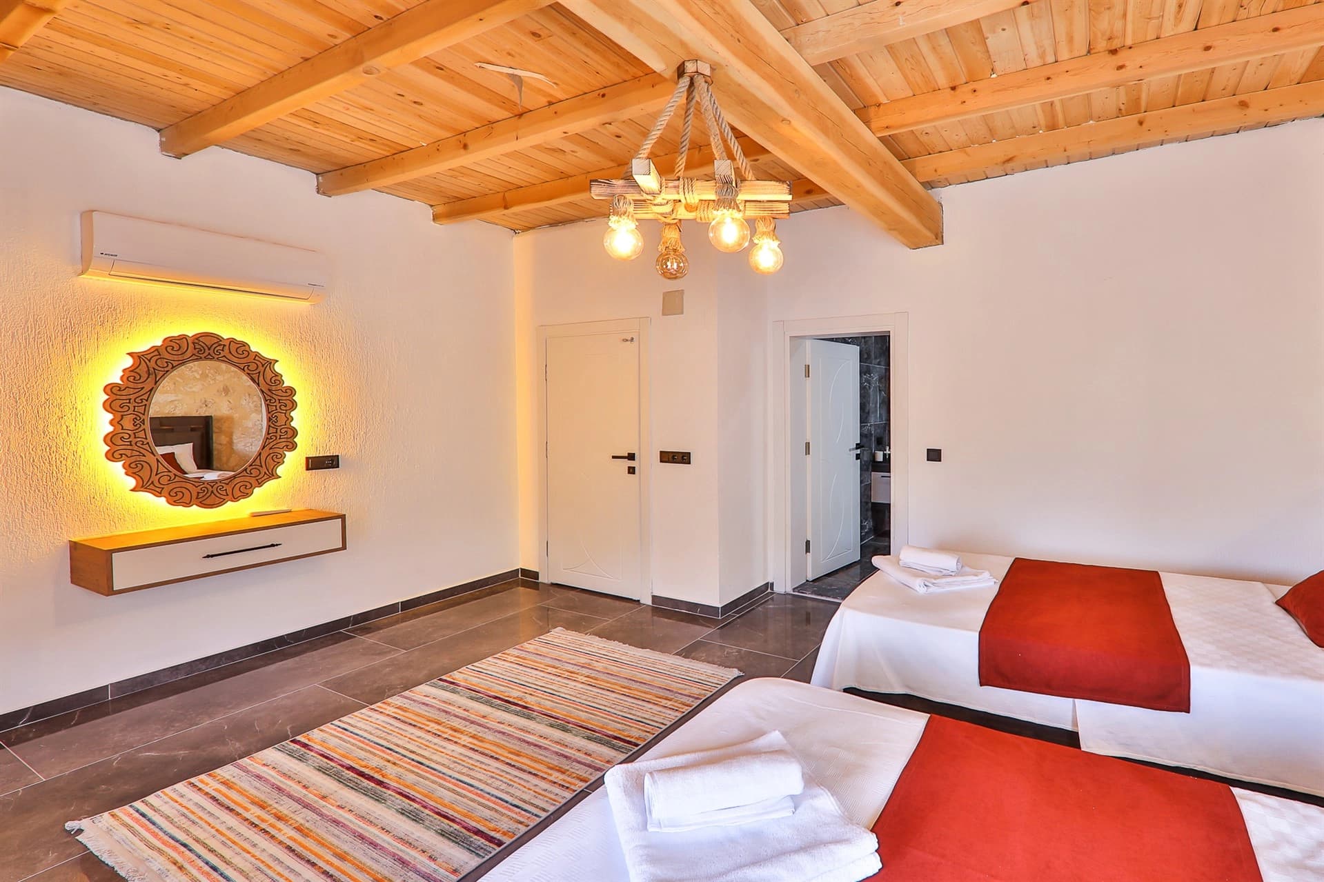 Villa Sandak 1 Korunaklı Havuz 41