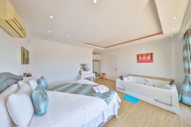 Villa Deniz Korunaklı Havuz 36