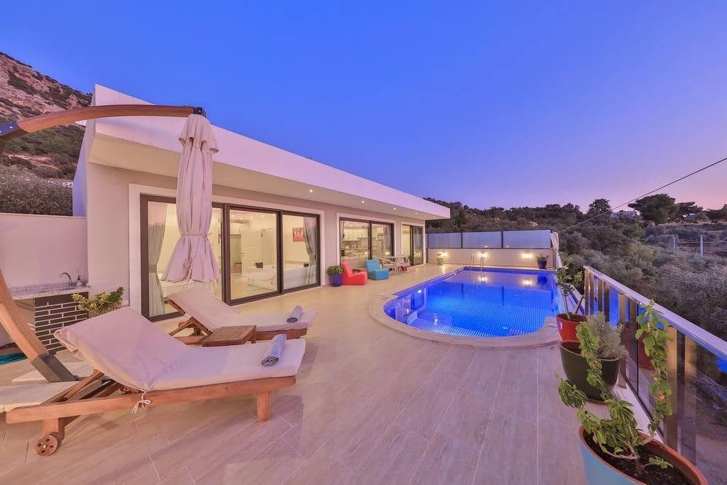 Villa Deniz Korunaklı Havuz 56