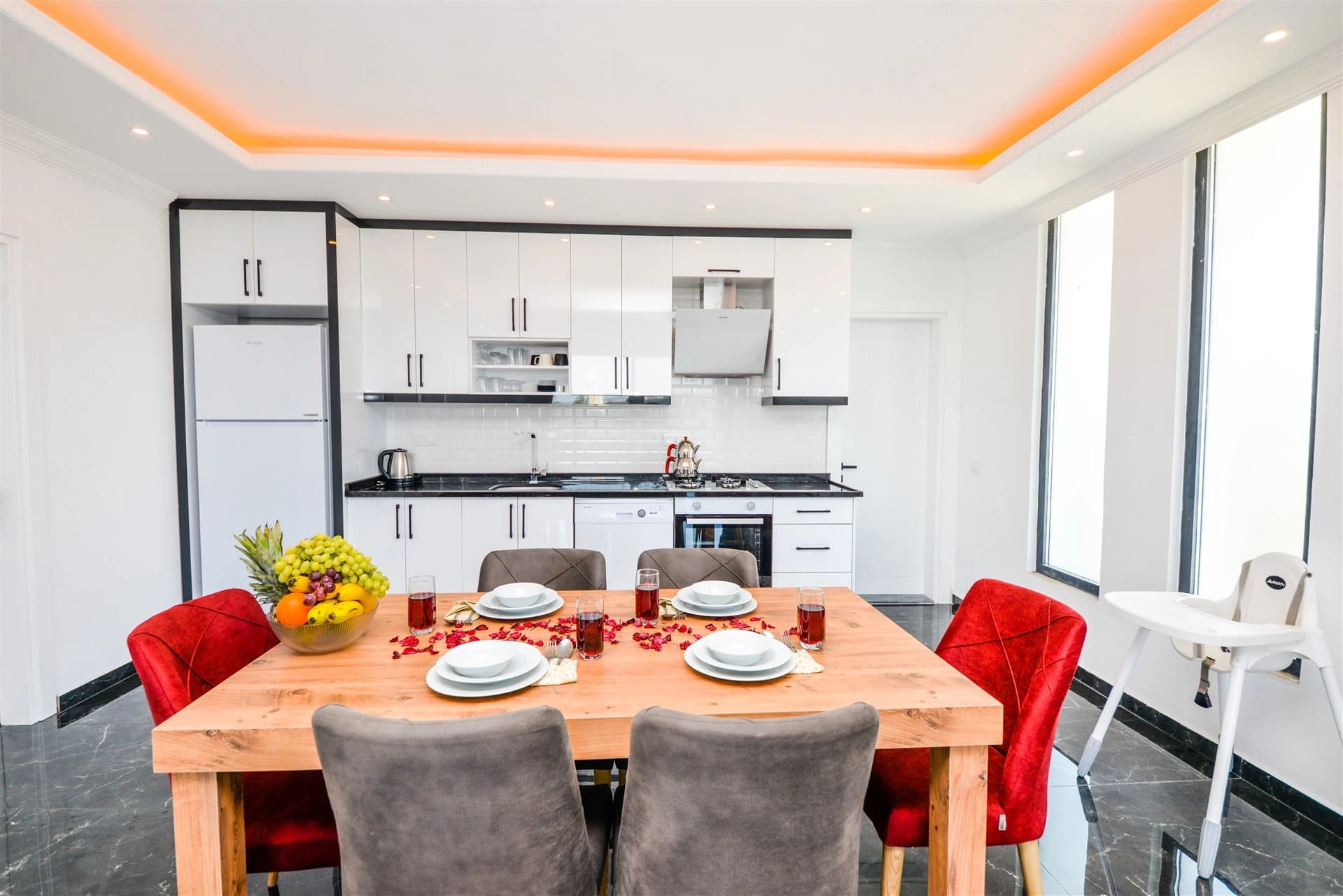 Villa Nar Tanesi Korunaklı Havuz 27