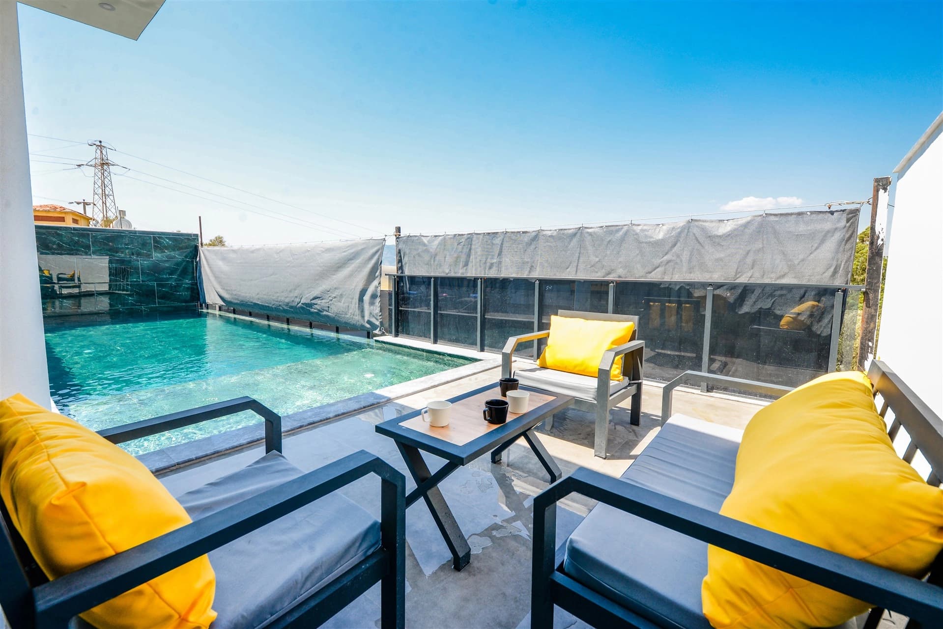 Villa Nar Tanesi Korunaklı Havuz 47