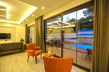 Villa Cazibe Korunaklı Havuz 71