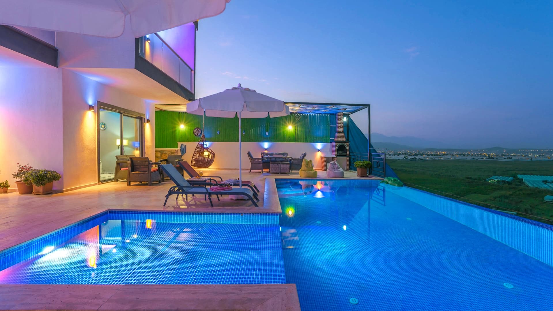 Villa Göktaşı Korunaklı Havuz 86