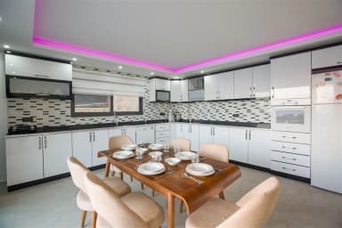 Villa Satürn Korunaklı Havuz 71