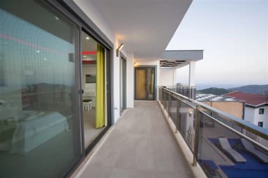 Villa Satürn Korunaklı Havuz 93