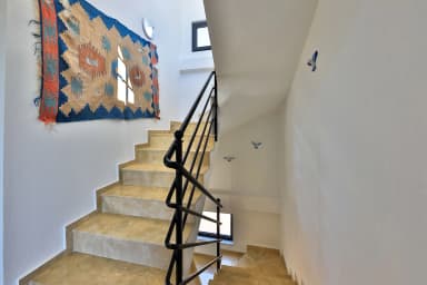 Villa Morens Korunaklı Havuz 17