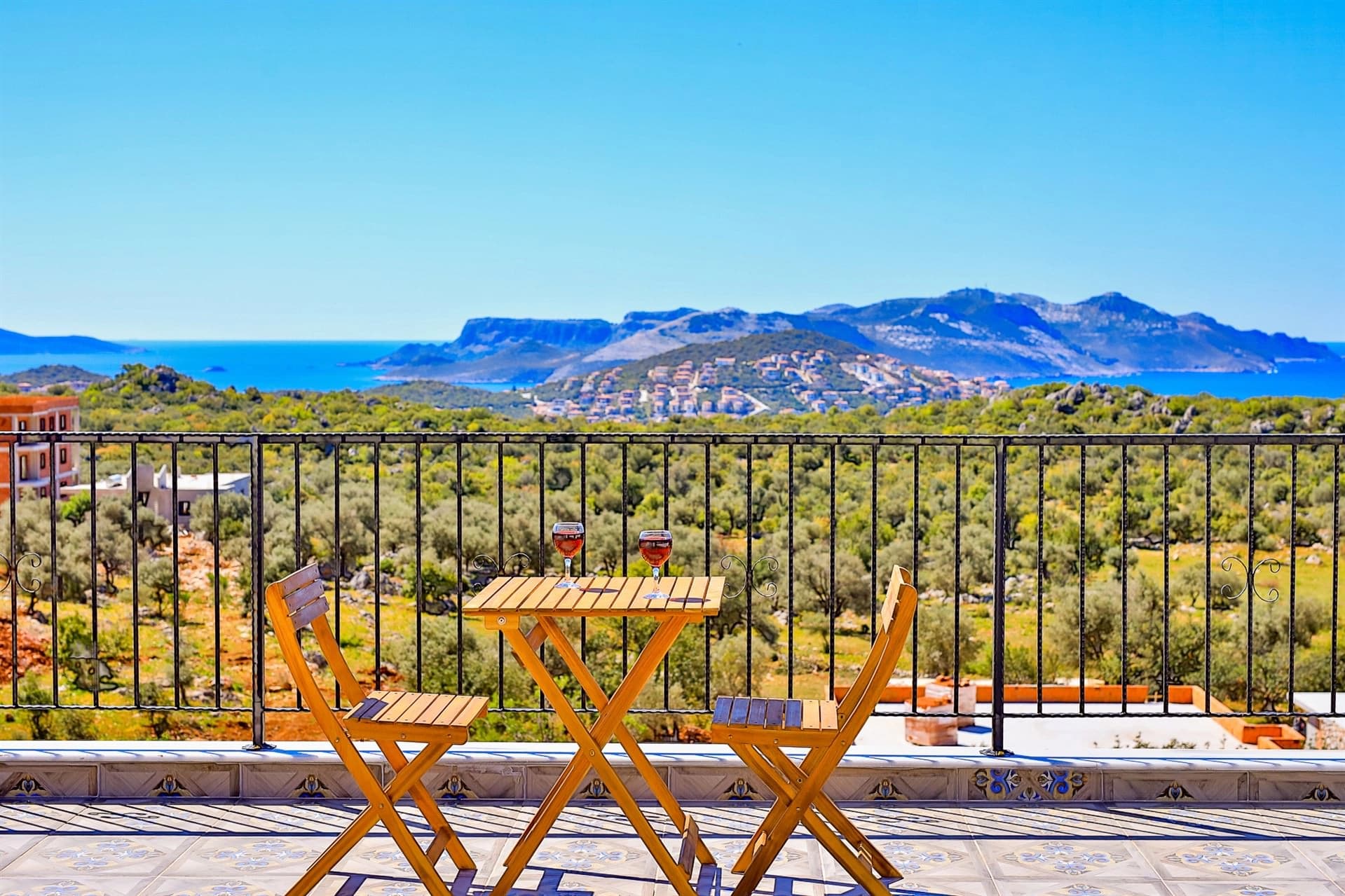 Villa Morens Korunaklı Havuz 51