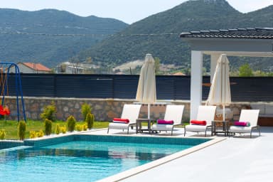 Villa White House Korunaklı Havuz 76