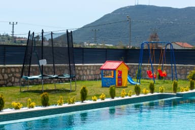 Villa White House Korunaklı Havuz 48