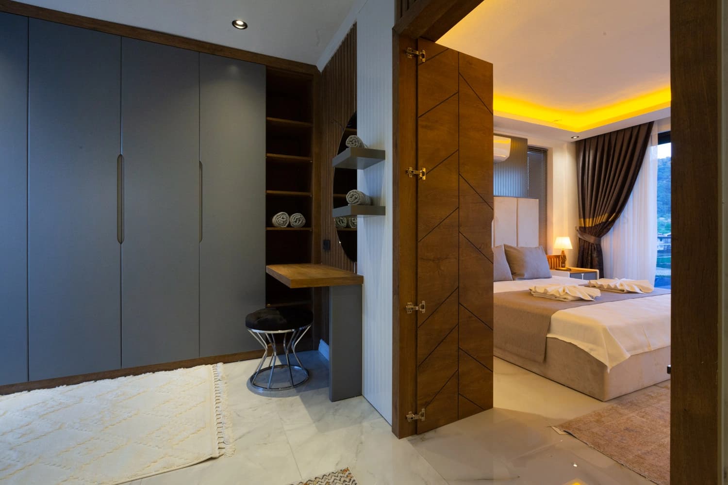 Villa White House Korunaklı Havuz 12