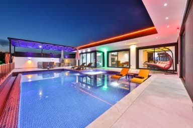 Villa Tayyar Korunaklı Havuz 99