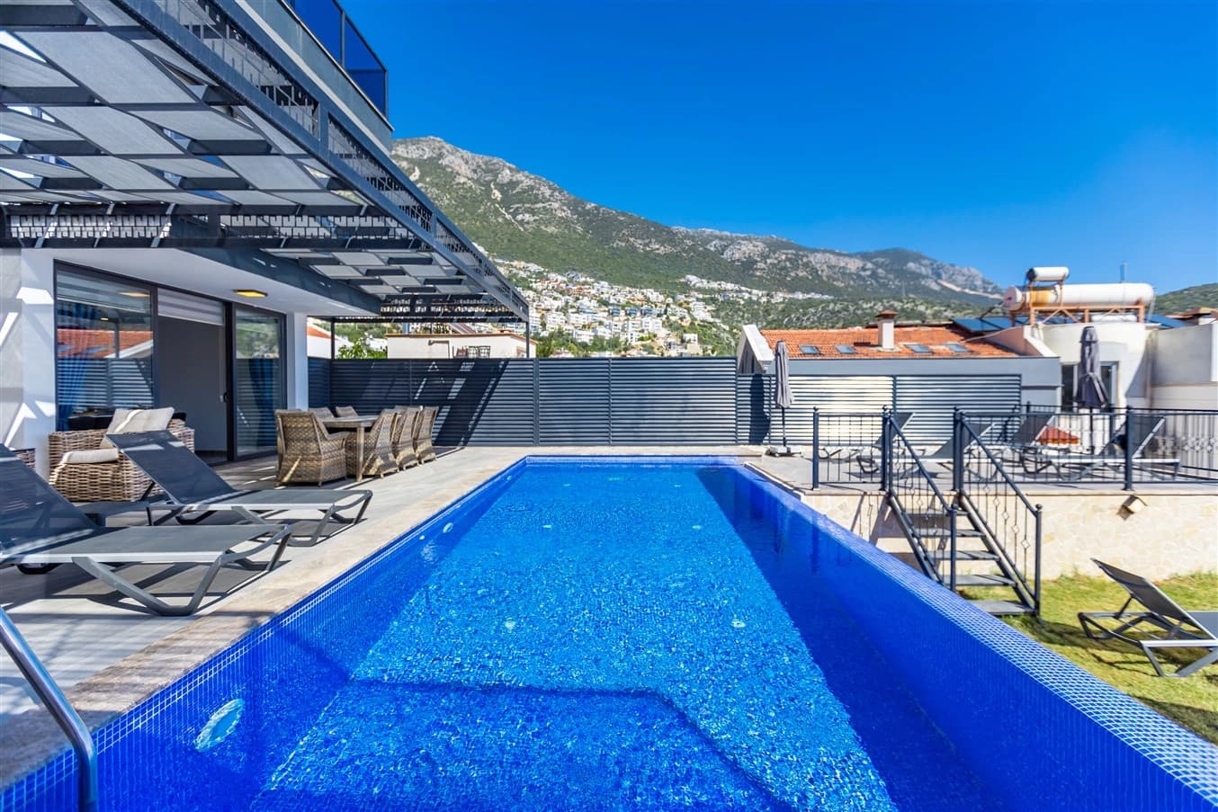 Villa Kamile Sultan Özel Havuzlu 50