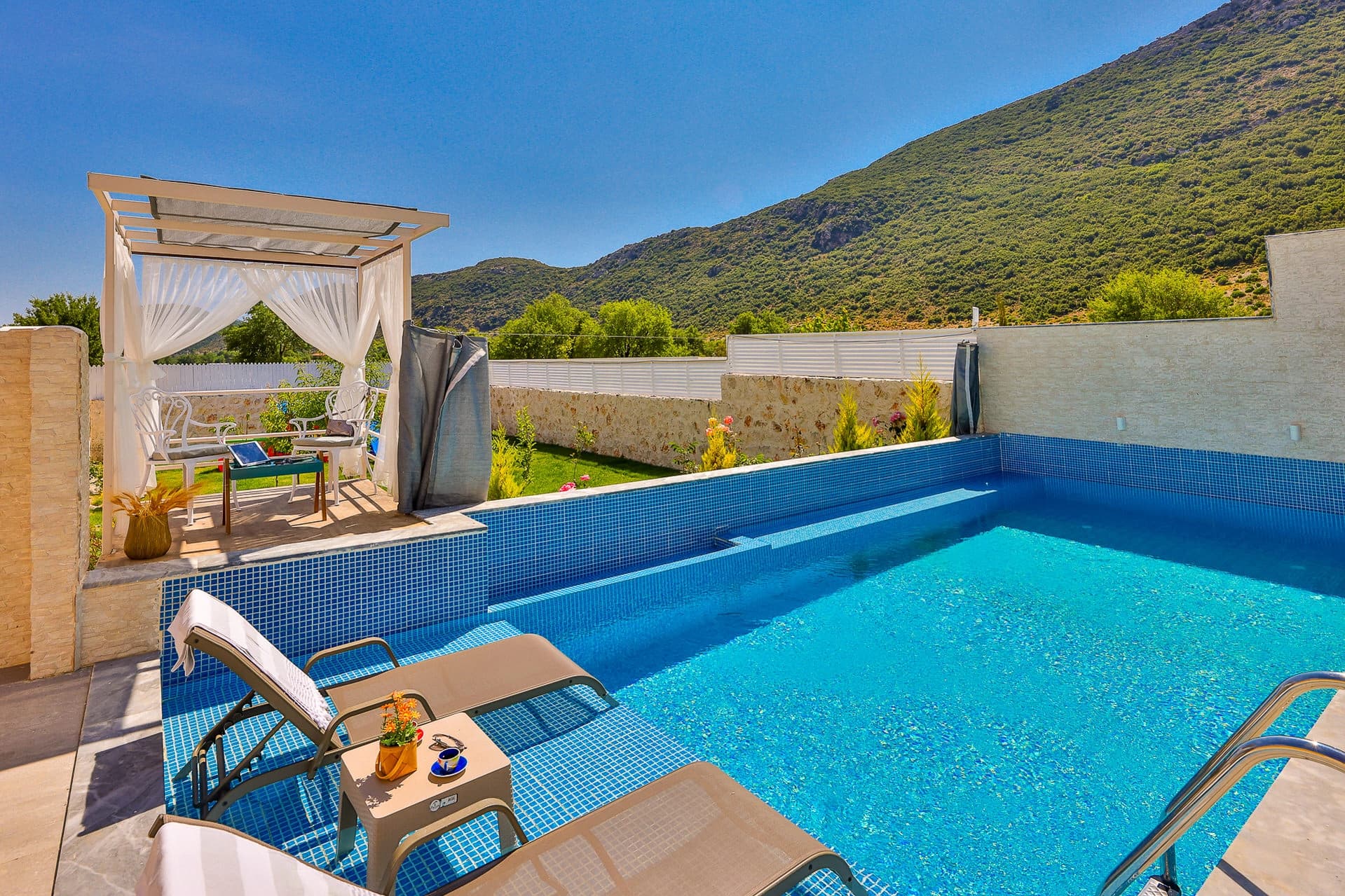 Villa Mulberry Barley Bezirgan 73