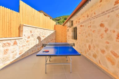 Villa Isında Konağı Korunaklı Havuz 58