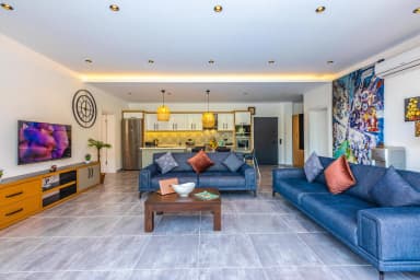 Villa Neon Korunaklı Havuz 37