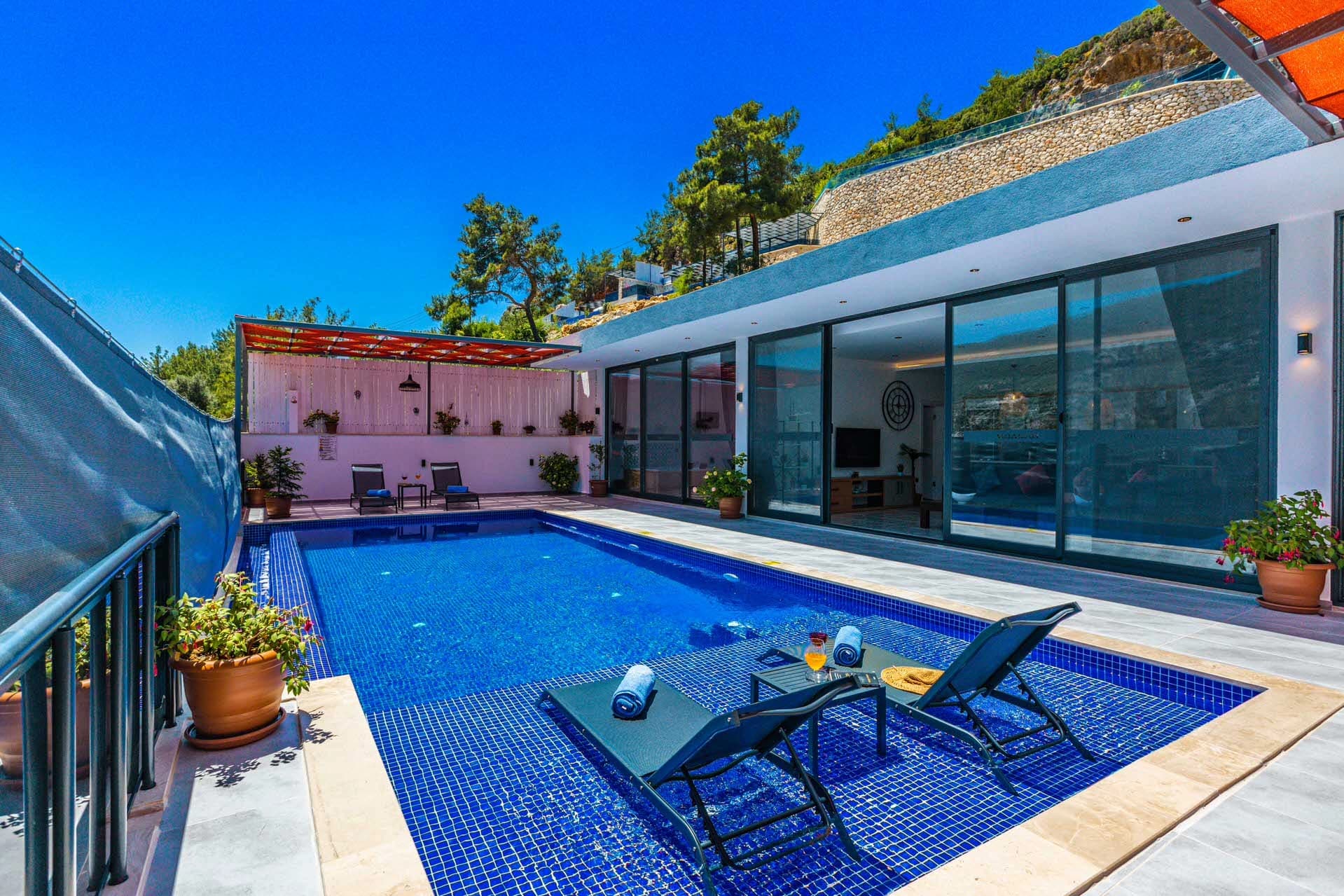 Villa Neon İslamlar 48