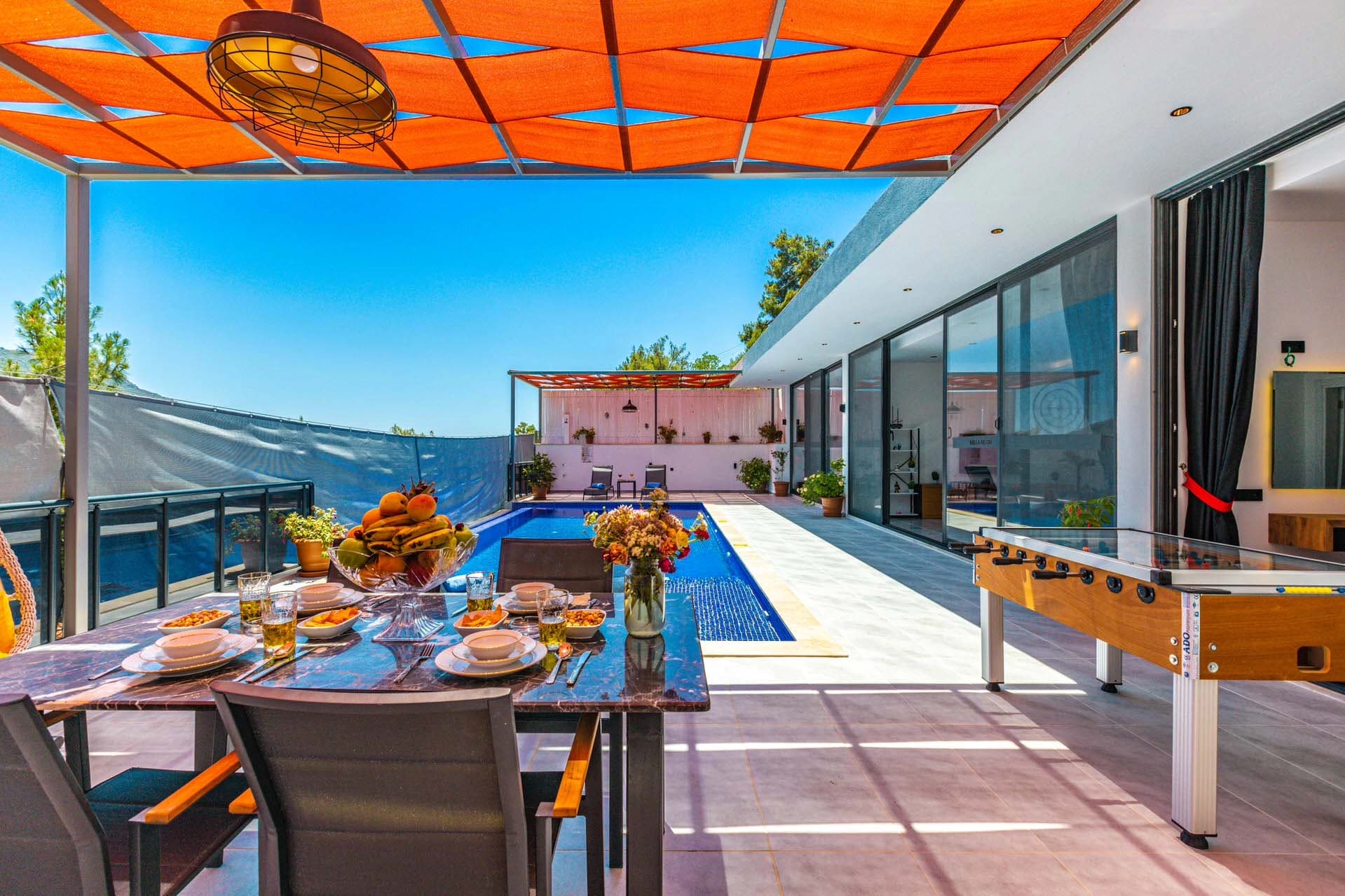 Villa Neon Korunaklı Havuz 41