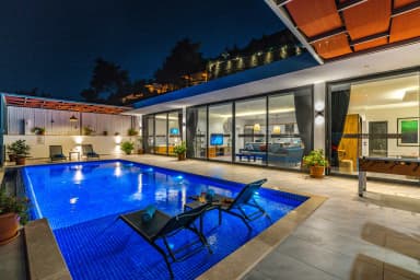 Villa Neon İslamlar 42