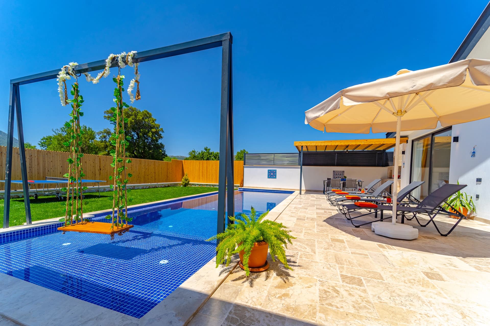 Villa Dorya Korunaklı Havuz 42