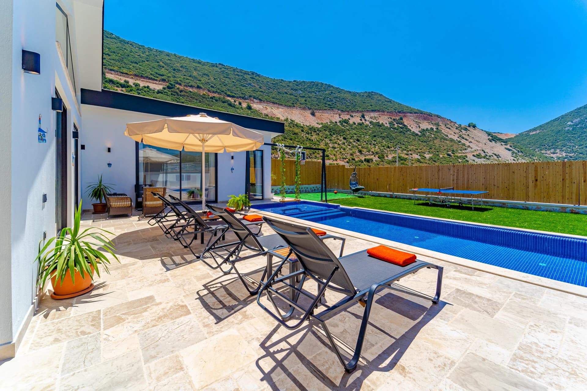 Villa Dorya Korunaklı Havuz 56