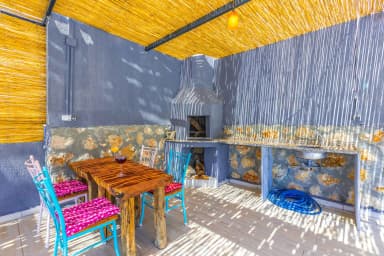 Villa Lambuka Korunaklı Havuz 72