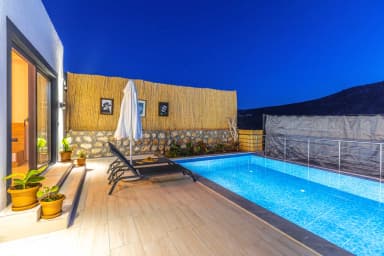 Villa Lambuka Korunaklı Havuz 52