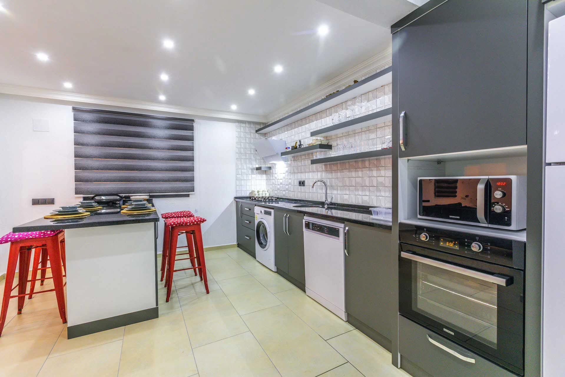 Villa Lambuka Korunaklı Havuz 26