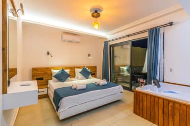 Villa Lambuka Korunaklı Havuz 96