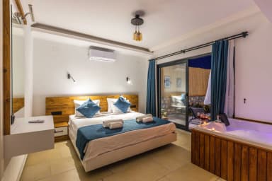 Villa Lambuka Korunaklı Havuz 20